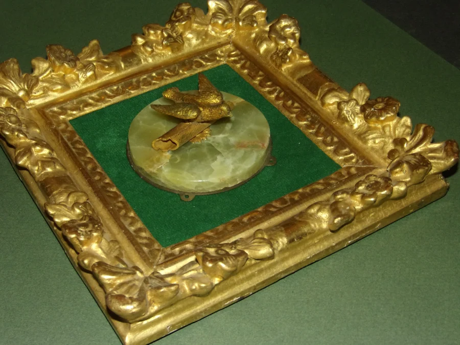 Dove, Bronze In 17th Century Frame, Louis XIV.