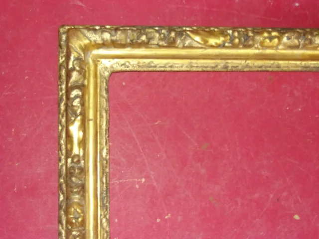Cadre époque 17ème, Louis XIV  En Bois Doré.