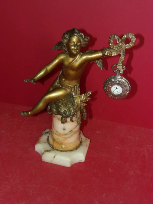 Cupidon Sur Son Socle, Porte Montre époque 19ème.