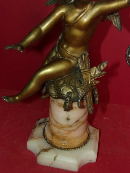 Cupidon Sur Son Socle, Porte Montre époque 19ème.
