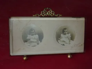 Photo Frame, In Copper, 19th Century.