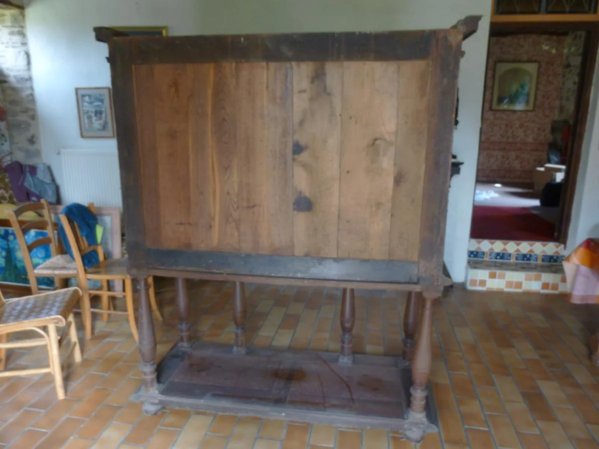 Cabinet,  Credence  époque 17 ème.