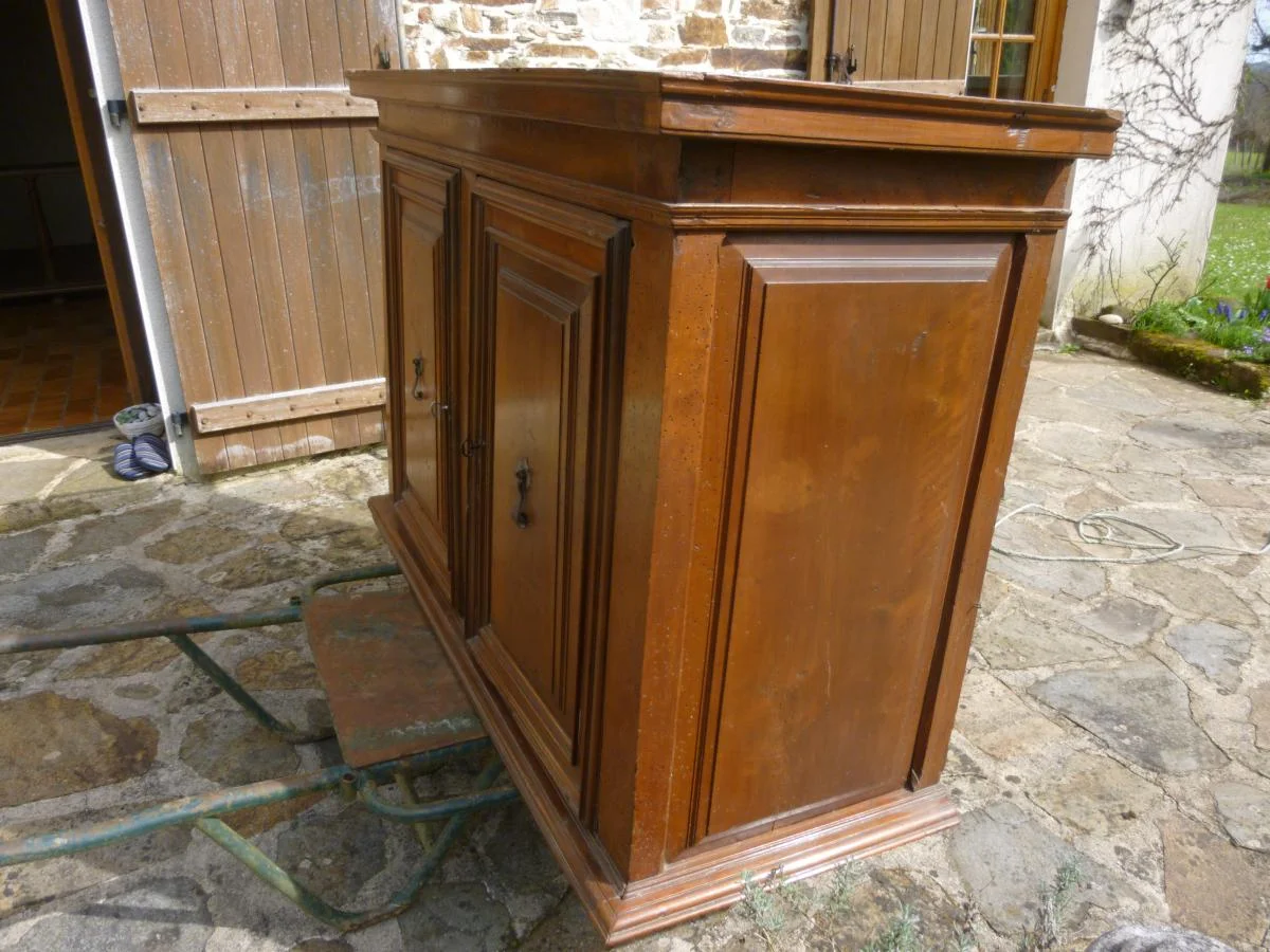 Cabinet,  Credence  époque 17 ème.