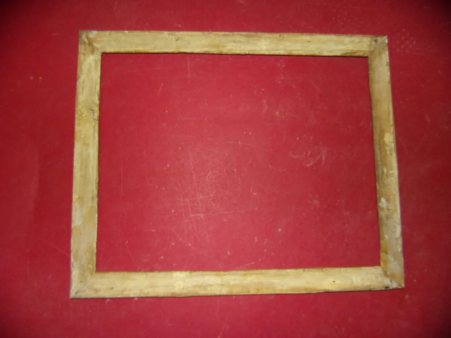 Cadre époque 18 ème, Louis XV, en bois doré.