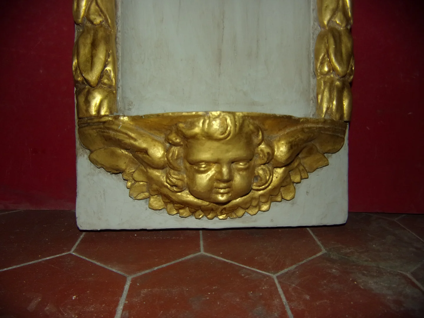 Carved, Painted And Gilded Wooden Base, 18th Century.
