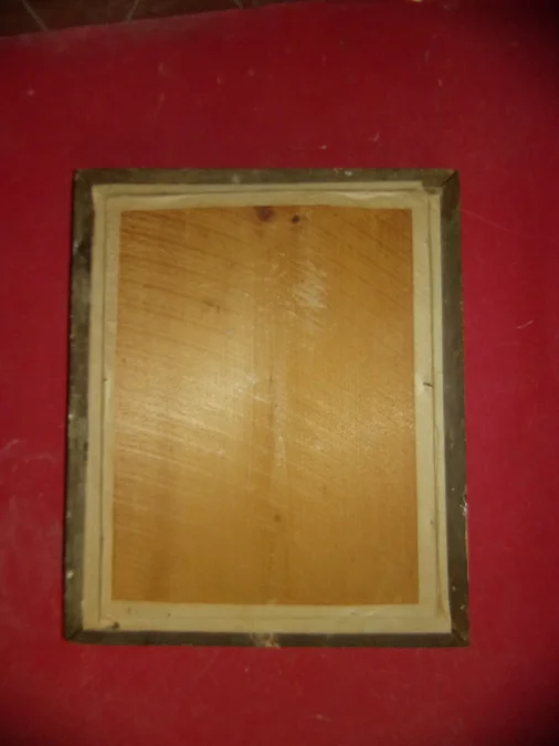 Tableau de couvent en Paperolles; Médaillon de Saint, époque fin 18ème.