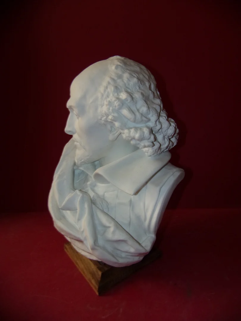 Bust Of Shakespeare, Late 19th Century Limoges Porcelain Cookie.