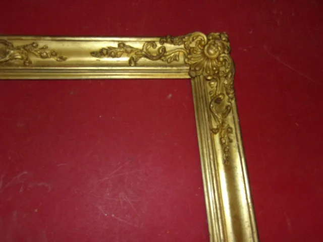 19th-century gilt frame, gold leaf — Very good condition