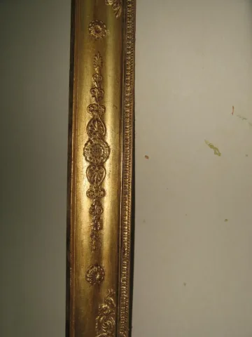 PAIR OF GILTWOOD FRAMES