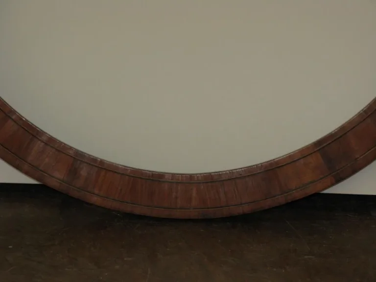Cadre rond en marqueterie, époque 19ème.