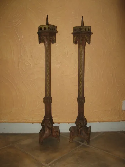 Paire de chandeliers, époque 18ème.