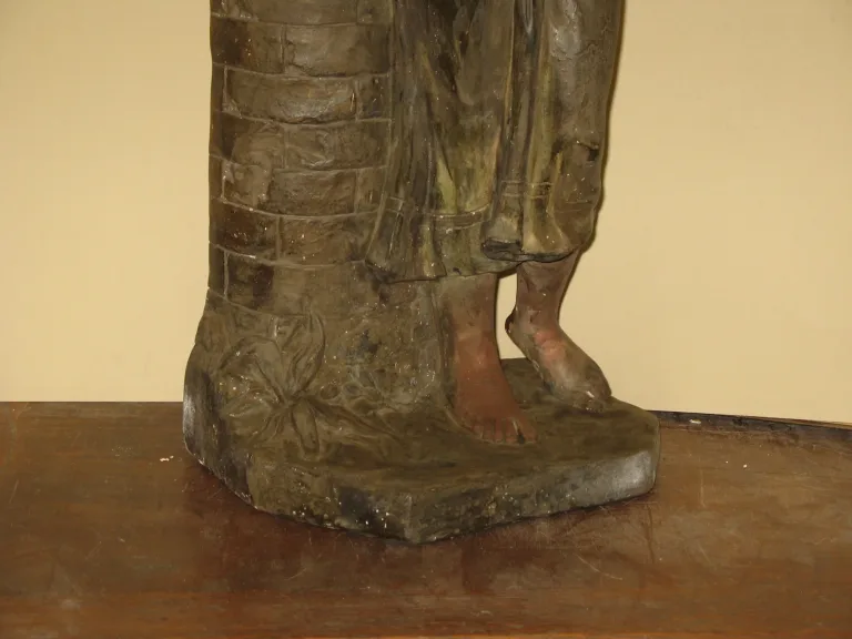 " La Samaritaine ", sculpture signée en plâtre , époque 20ème