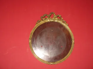 Cadre rond en bronze époque 19ème.