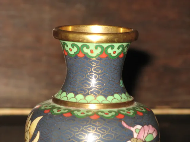 vase Chinois, cuivre cloisonné, époque 20 ème.