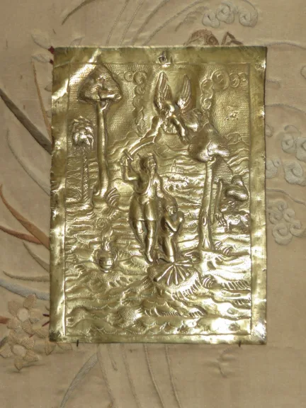 Paire De Cuivres avec Anges et personnages, époque 17 ème.
