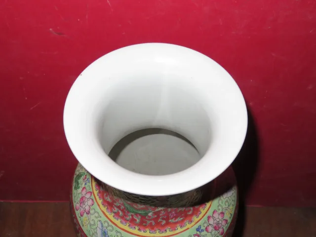 CHINESE VAAS.