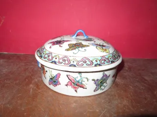 CHINESISCHE SUPPE TUREEN