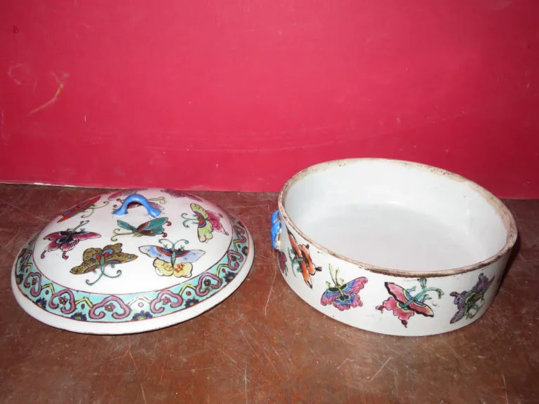 CHINESISCHE SUPPE TUREEN