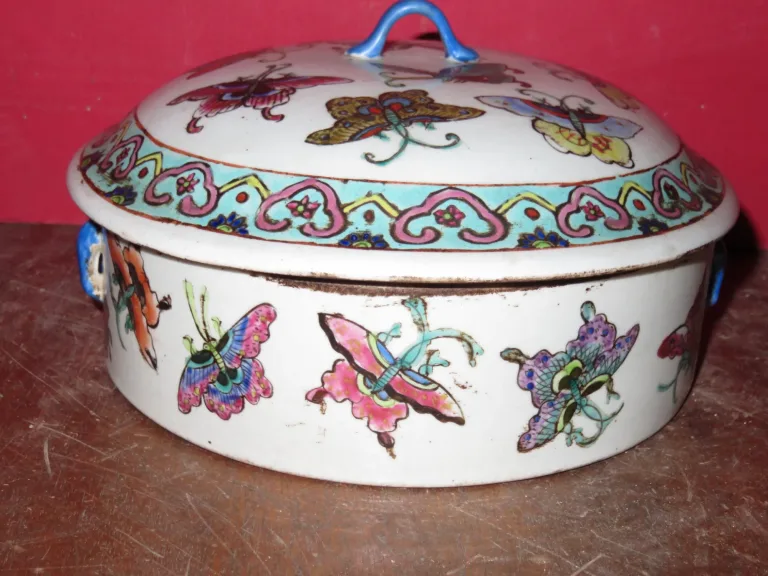 CHINESISCHE SUPPE TUREEN