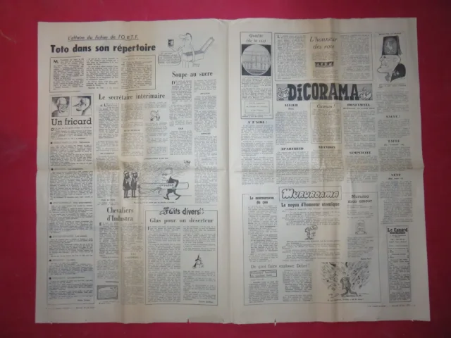 Lot de Journaux hebdomadaires, le "Canard Enchainé".