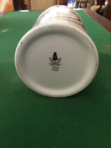Grande collection de pots à Pharmacie anciens