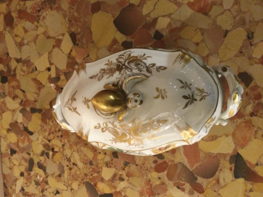 PETITE PETITE SOUPIÈRE Louis XV