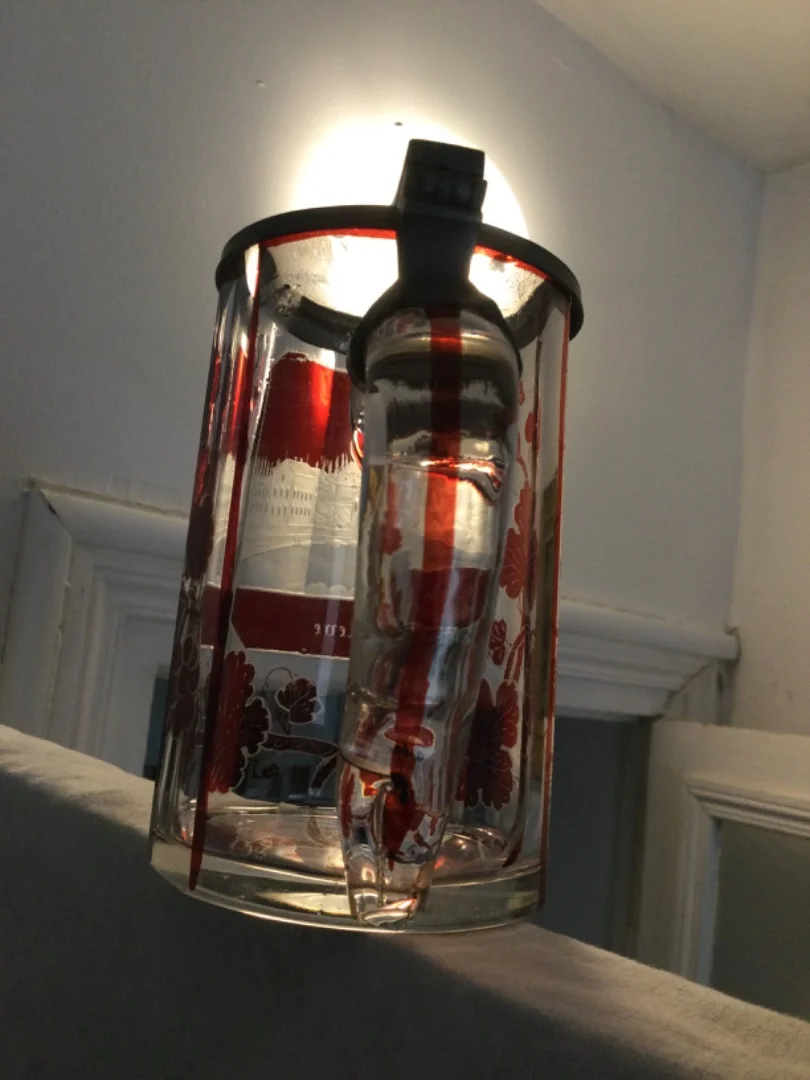 Une chope à bière en cristal de bohème