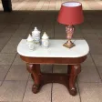 Une console en acajou du XIXe siècle