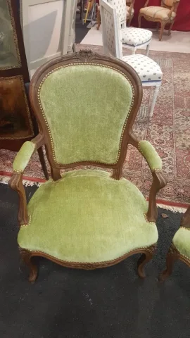 PAREJA DE LOUIS XV SILLONES DE ESTILO