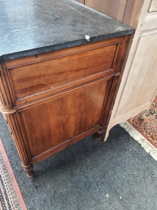 Commode Louis XVI époque fin XVIII en merisier