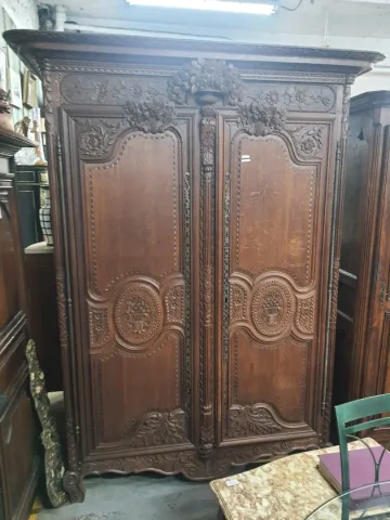 Armoire normande en chêne