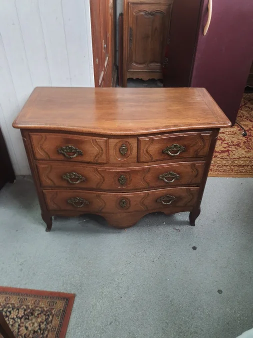 Commode fin XVIII