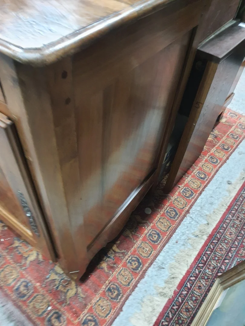 WALNUT CUPBOARD