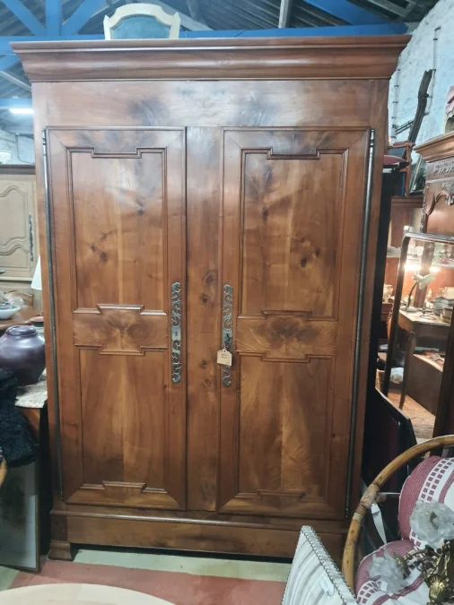 Armoire en merisier