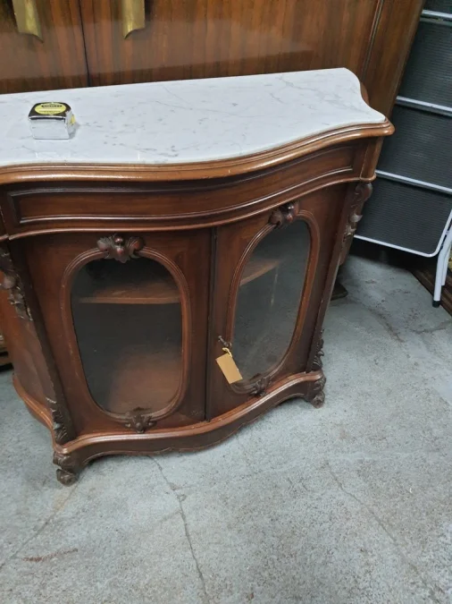 Vitrine en acajou