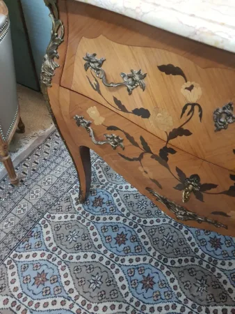 commode en marqueterie