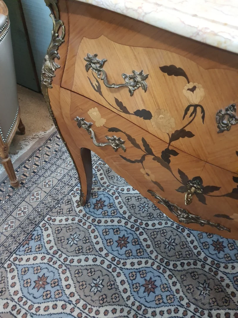 LOUIS XV STYLE CHEST OF DRAWERS