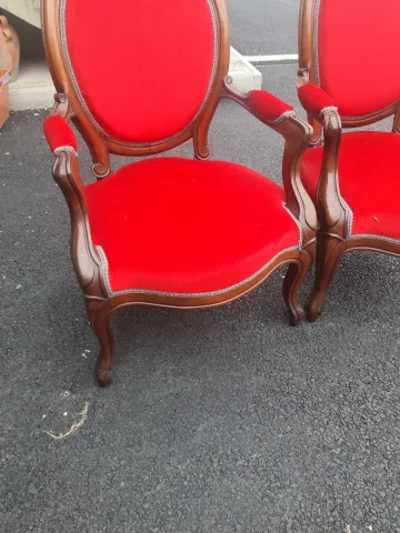 Paire de fauteuils en acajou
