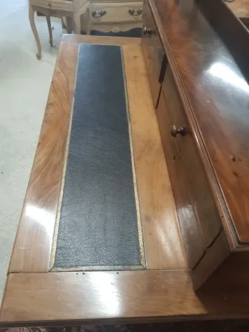 NINETEEENTH CENTURY DESK
