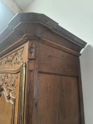 Armoire normande de la manche