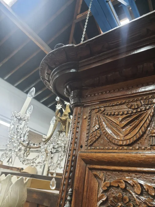 НОРМАНДСКИЙ ШКАФ