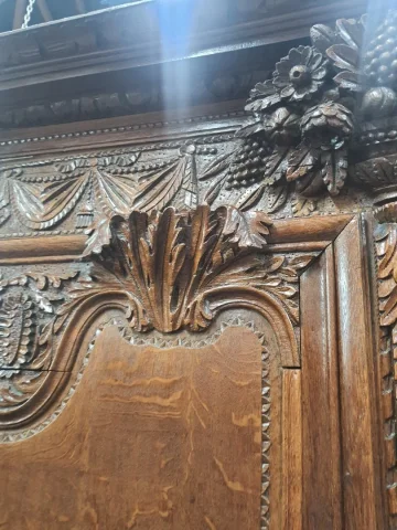 Armoire normande de mariage
