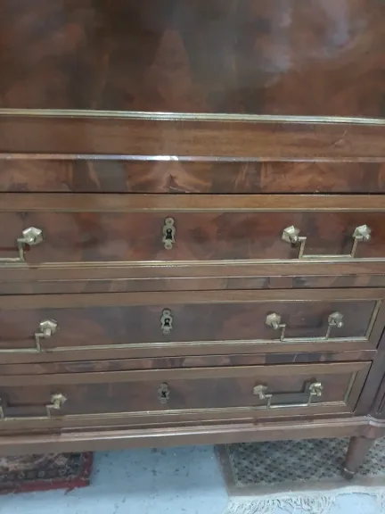 Secrétaire de style Louis XVI
