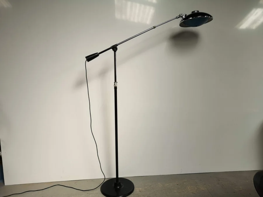 LOUIS FERDINAND SOLERE LAMPE