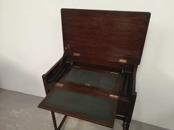 Ecritoire chêne ancien