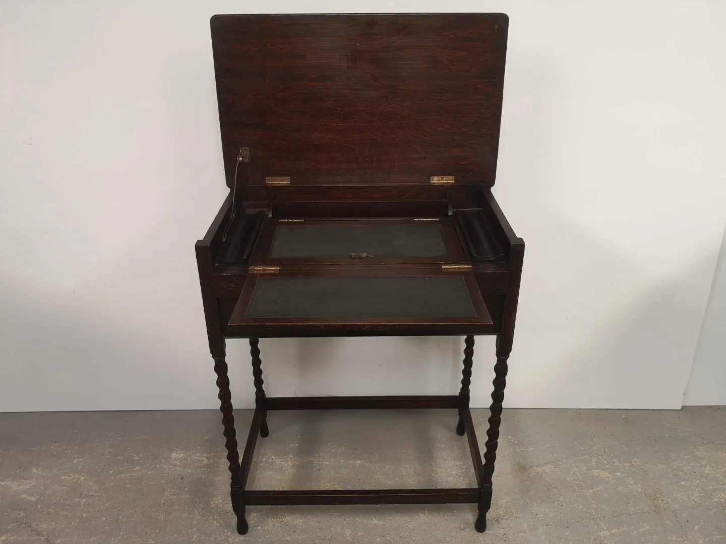 Ecritoire chêne ancien