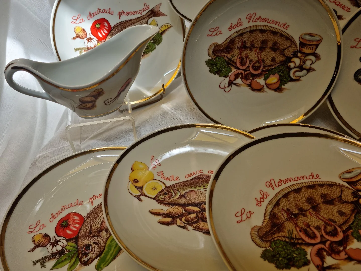 Service à poisson en porcelaine décorée