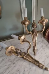 Paire d'appliques en bronze de style Louis XVI