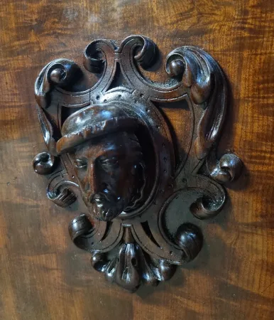 Commode à porte en acajou formant écritoire d'époque 1840