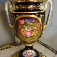 Vase en porcelaine de Paris d'époque XIXème monté en lampe